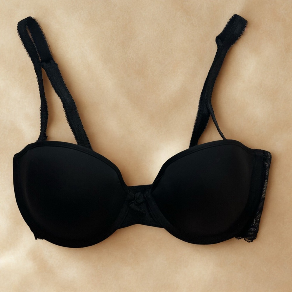 B.Tempt’d by Wacoal Black Lace Bra